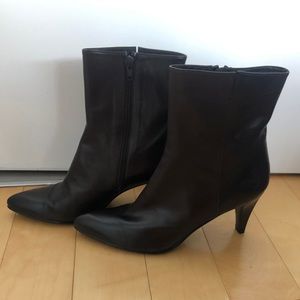 Stuart Weitzman Boots